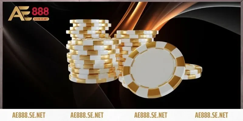 Bắt đầu quay và tính thắng thua Mini Poker Ae888